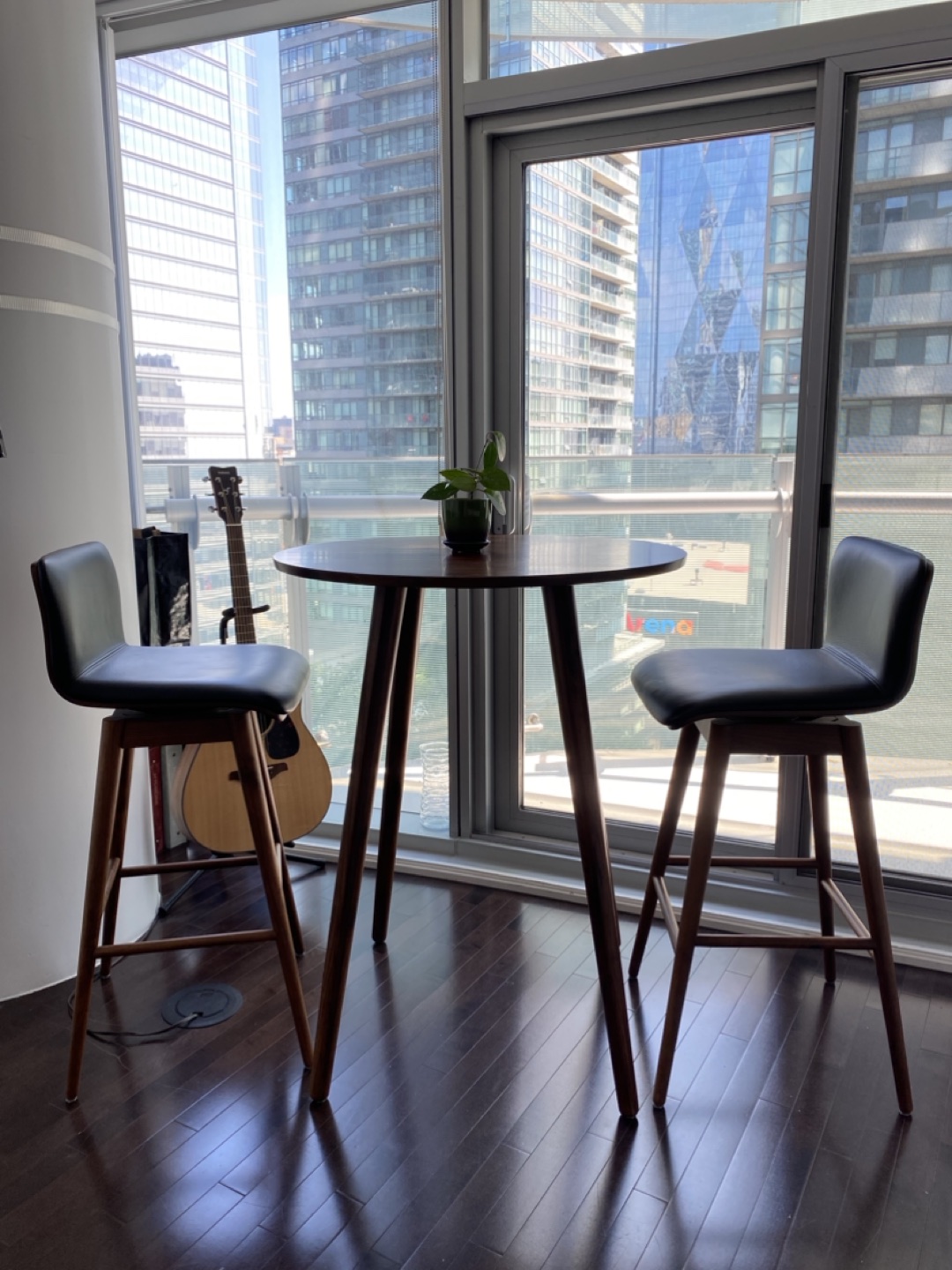 ARTICLE bar table + 2 chair dining set - photo 3