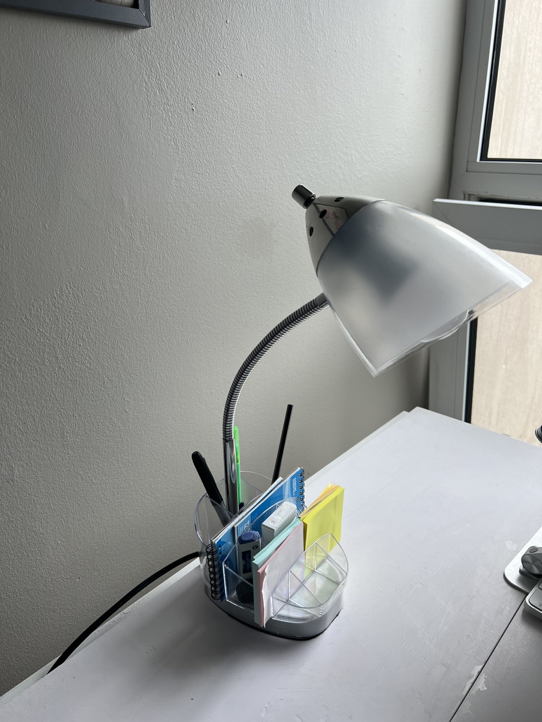 Desk Lamp with storage