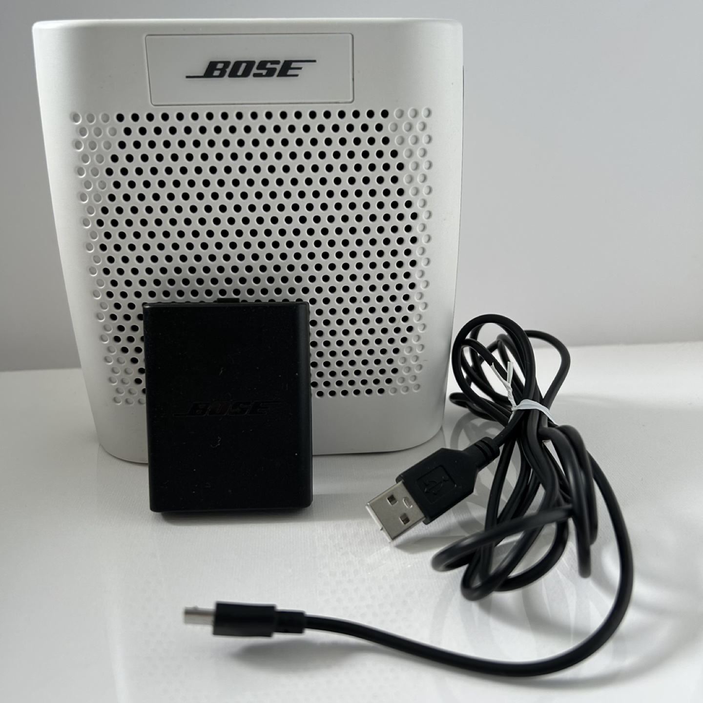 Bose SoundLink Color Bluetooth Speaker (White)