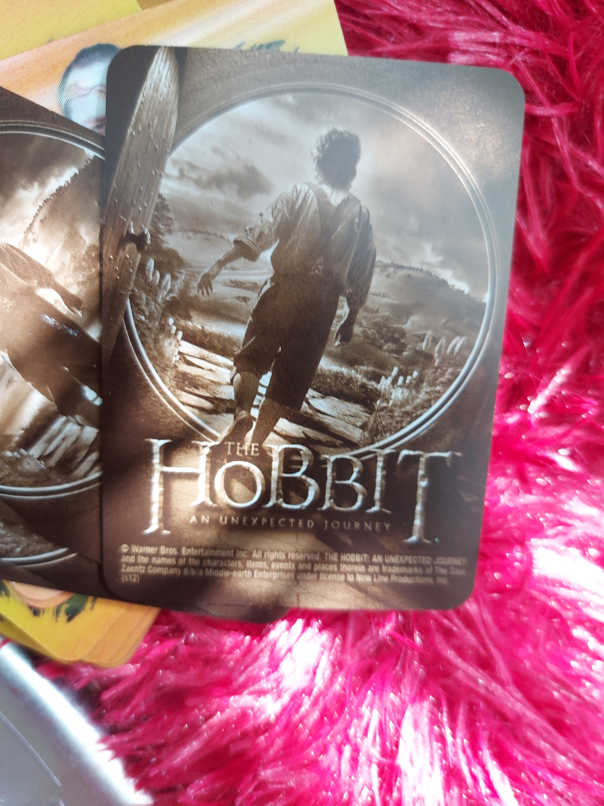 HOLOGRAPHIC HOBBIT PLAYING CARDS image indicator(2)
