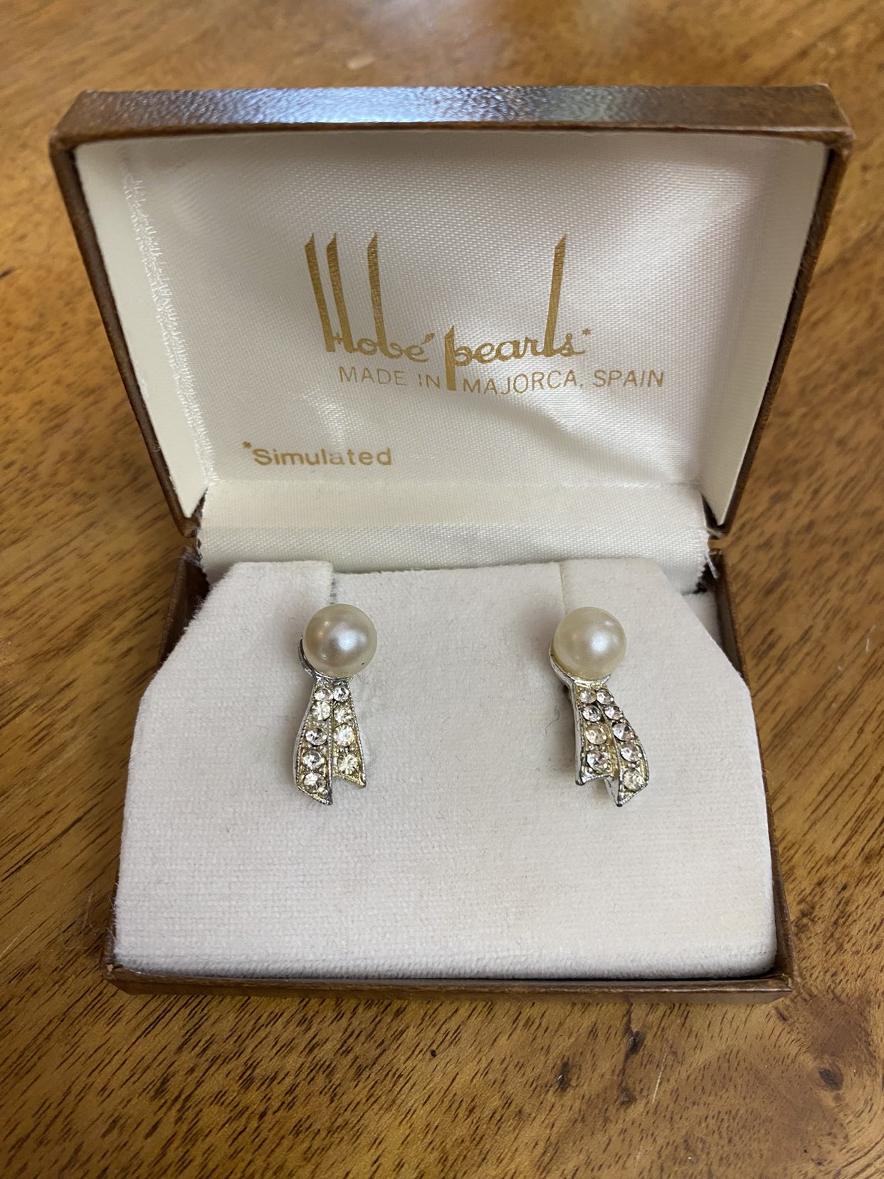 Hobé Pearl earrings, Majorca Spain, vintage 50s/60s thumbnail