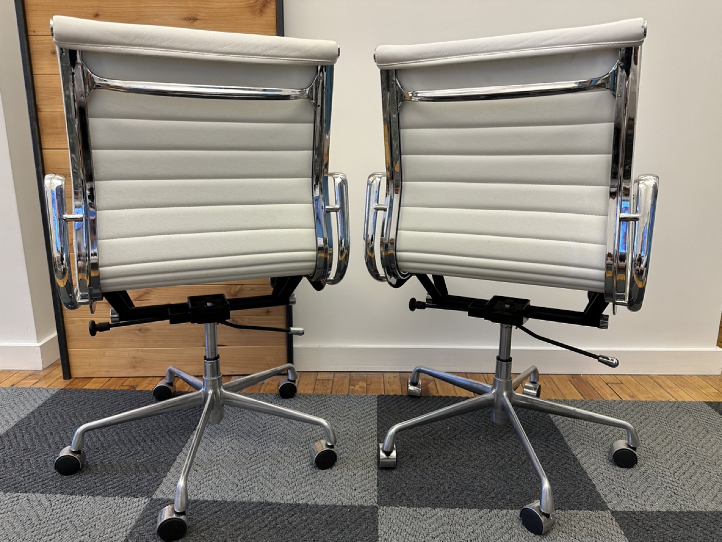 Eammes Style Office Chair - photo 2