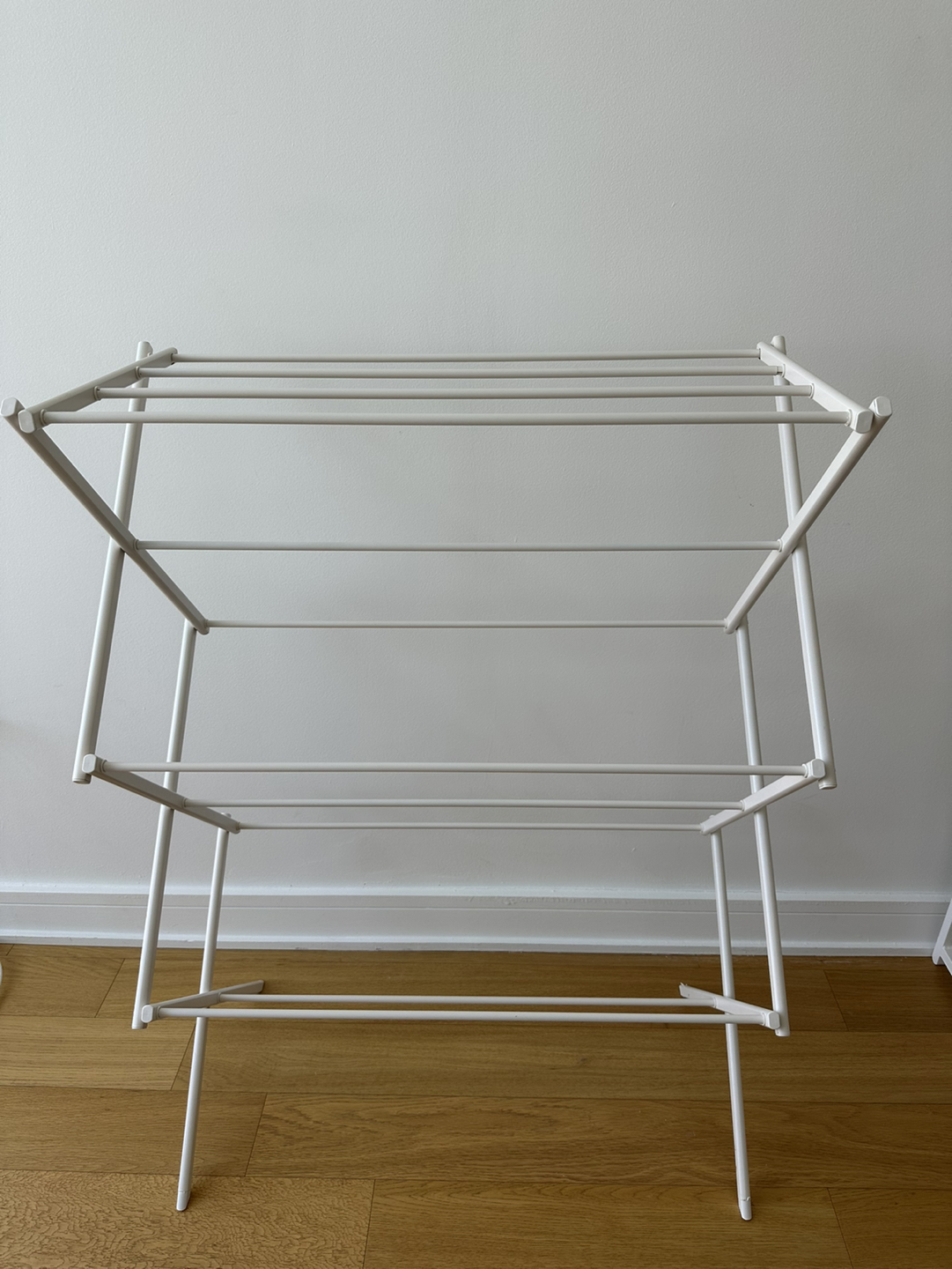 Foldable laundry rack (white)