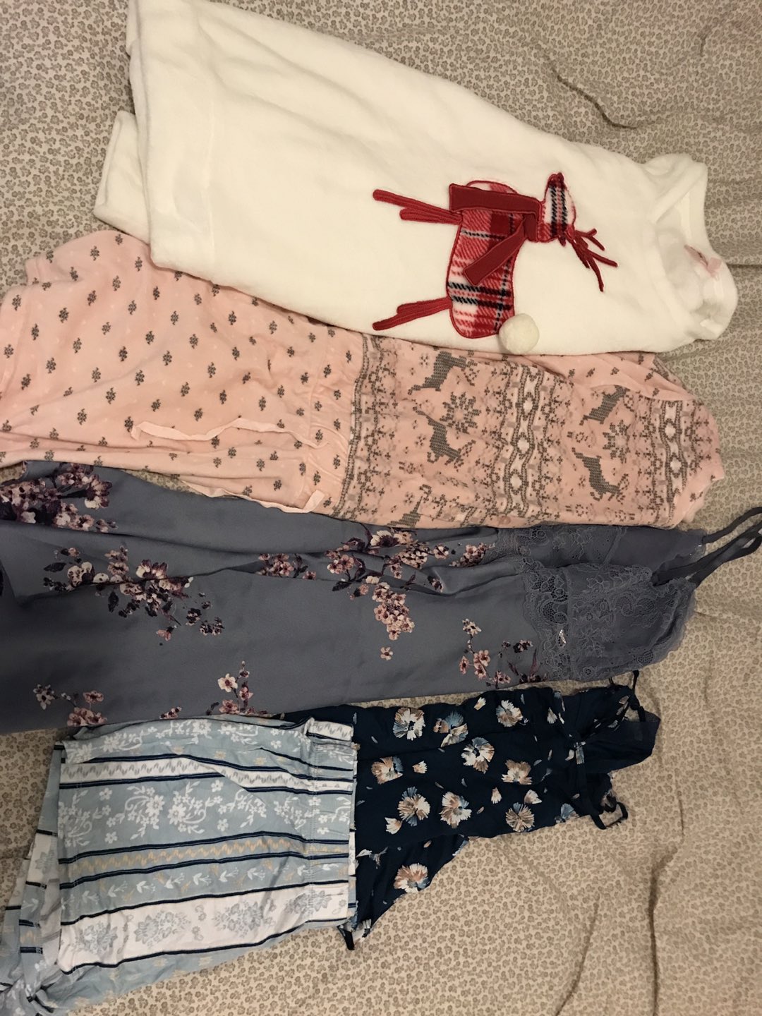 Brand new. 5 pcs. Velvet warm pjs, silk lingeries thumbnail
