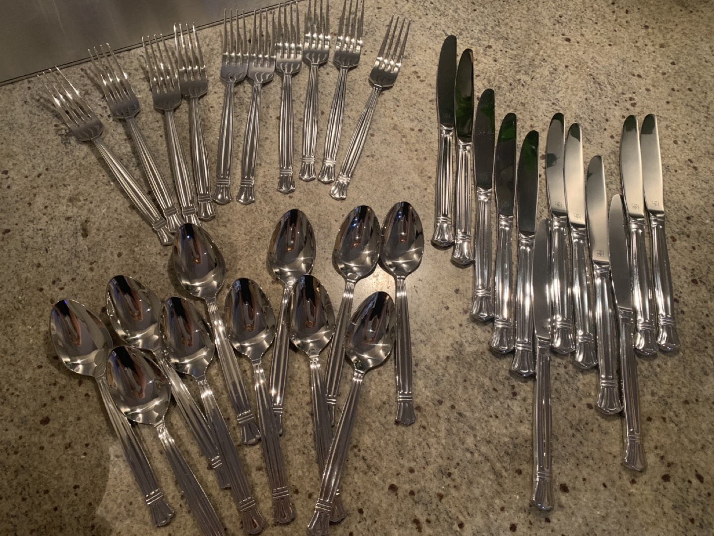 Royal Doulton 18/10 stainless flats with thumbnail