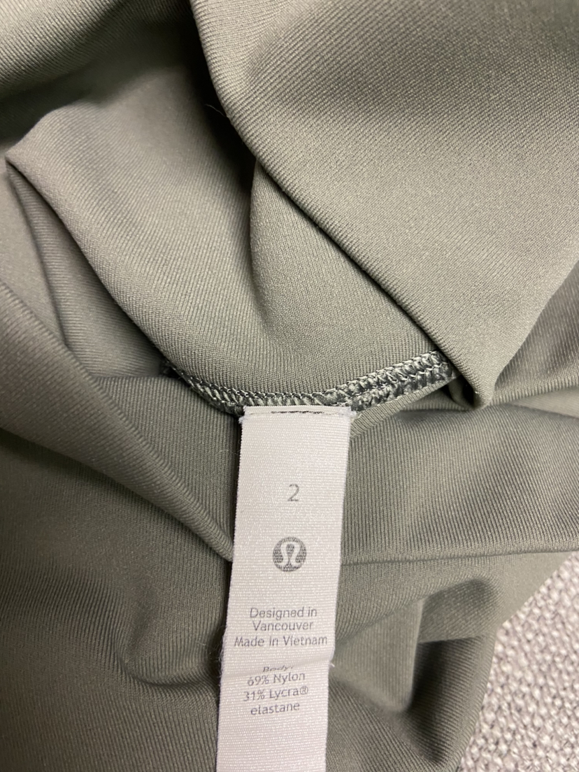 Size 2 Lululemon Wunder Under leggings - photo 5