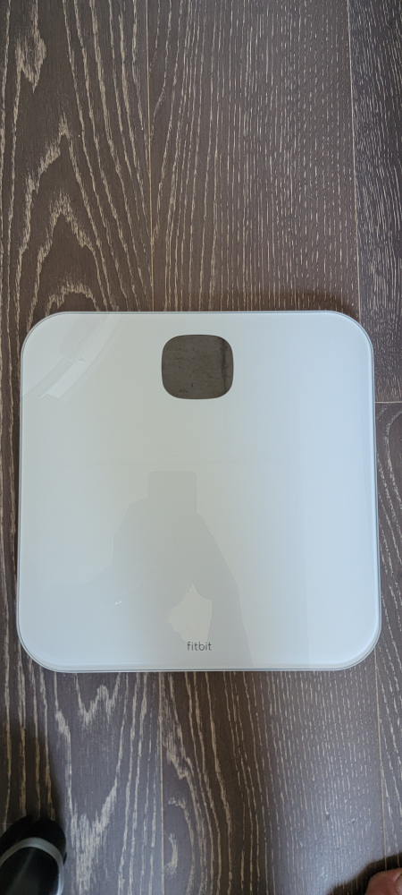 Bluetooth scale from Fitbit