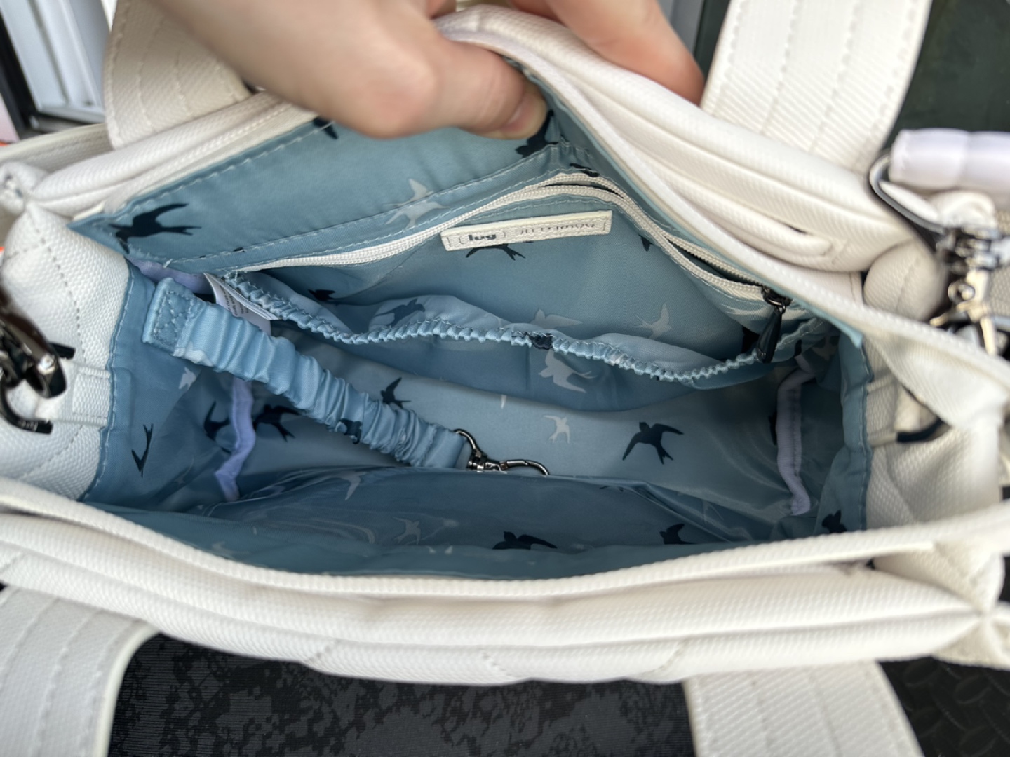 Lug Jitterbug Luxe VL Crossbody Purse - photo 2