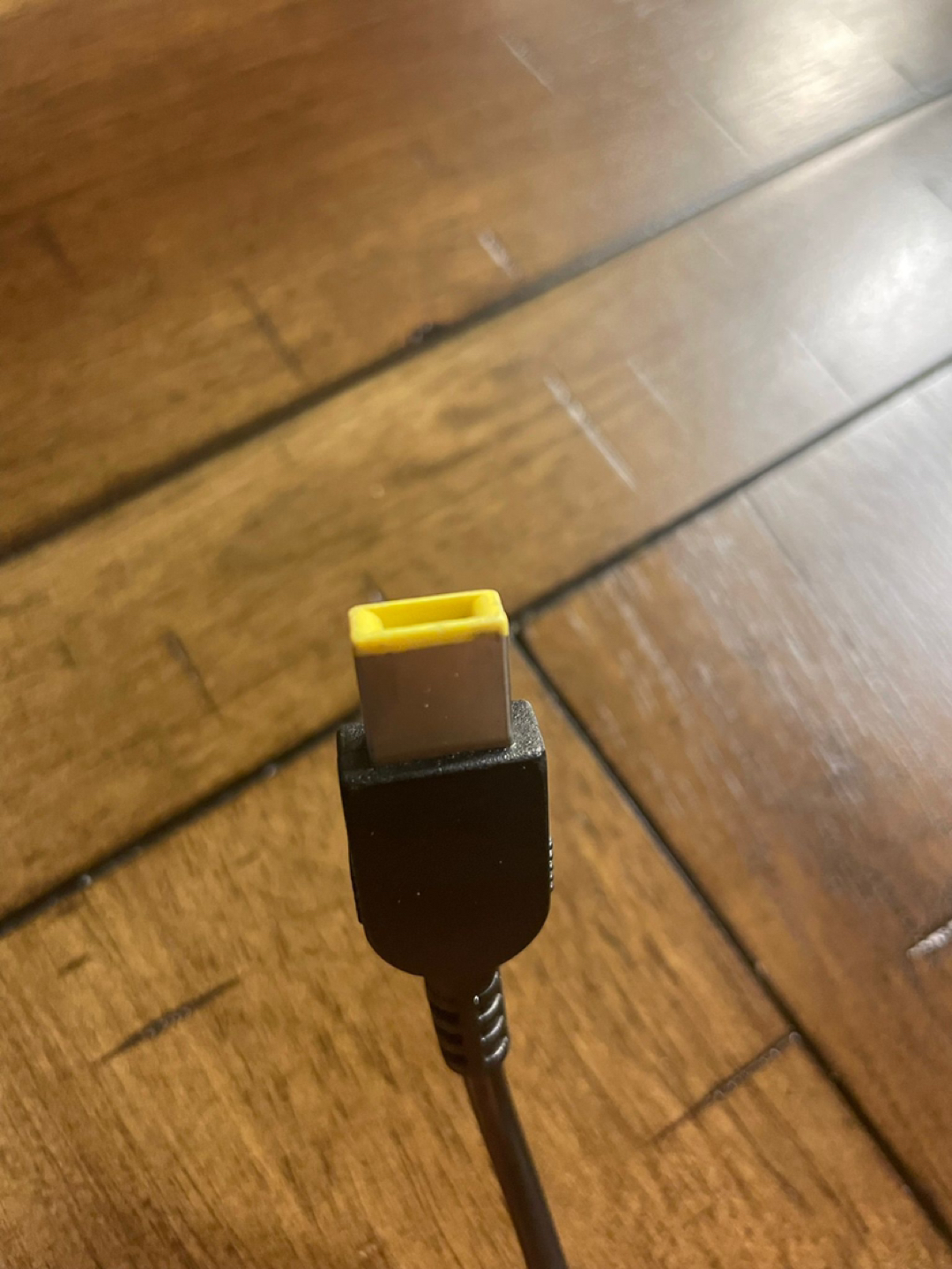 Lenova 65W Laptop Charger - photo 5