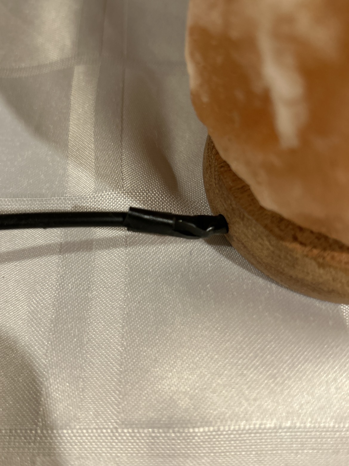 Small Salt Lamp - Colour changing. image indicator(5)