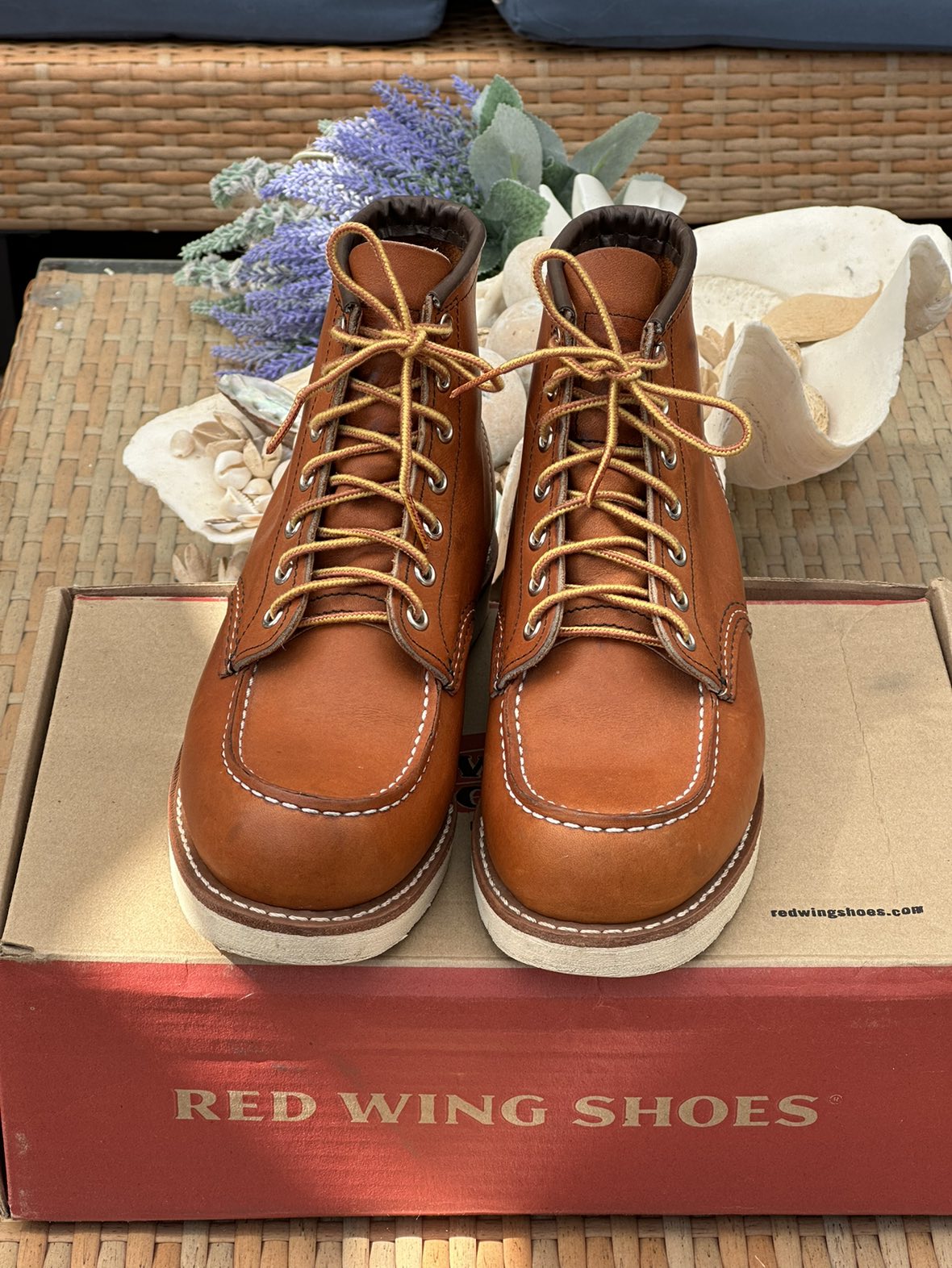 RED WING MEN'S CLASSIC 6 INCH MOC 875 IN ORO LEGACY US8 thumbnail
