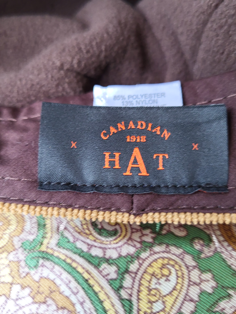 Brand new without tag brown corduroy Canadadian Hat newsboy cap  - photo 4