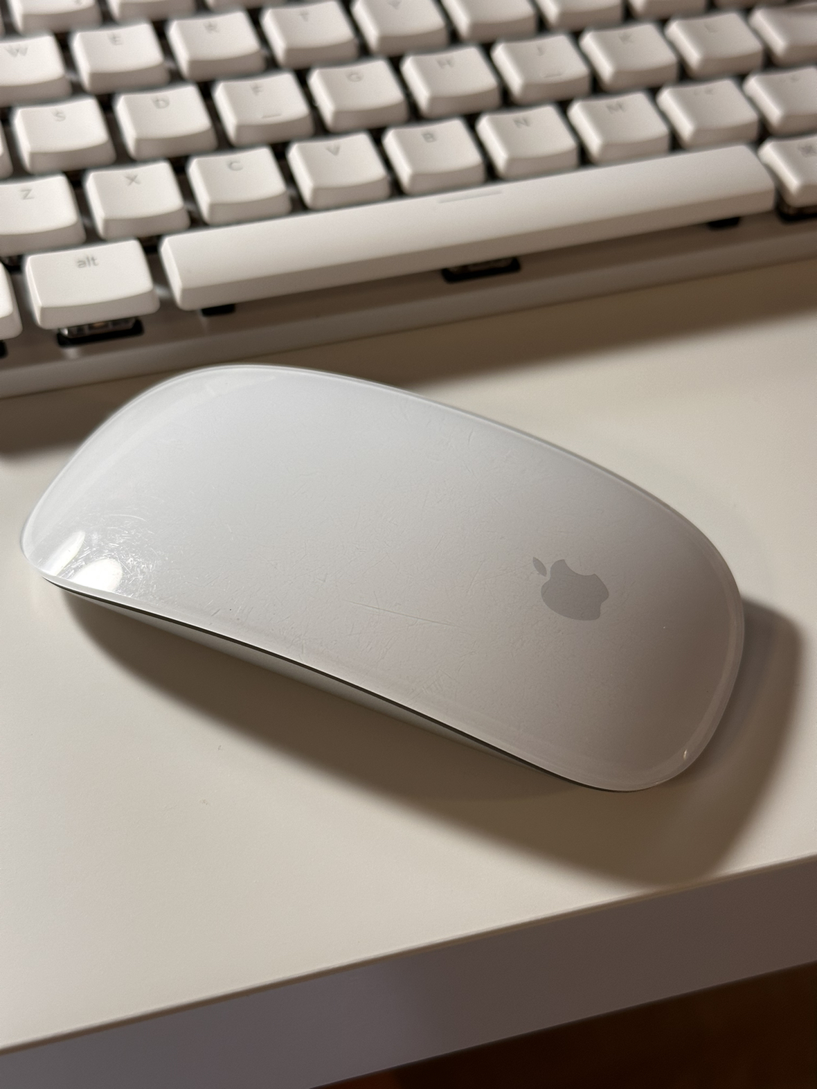 Apple Mouse - model# A1657 Mouse only - photo 2