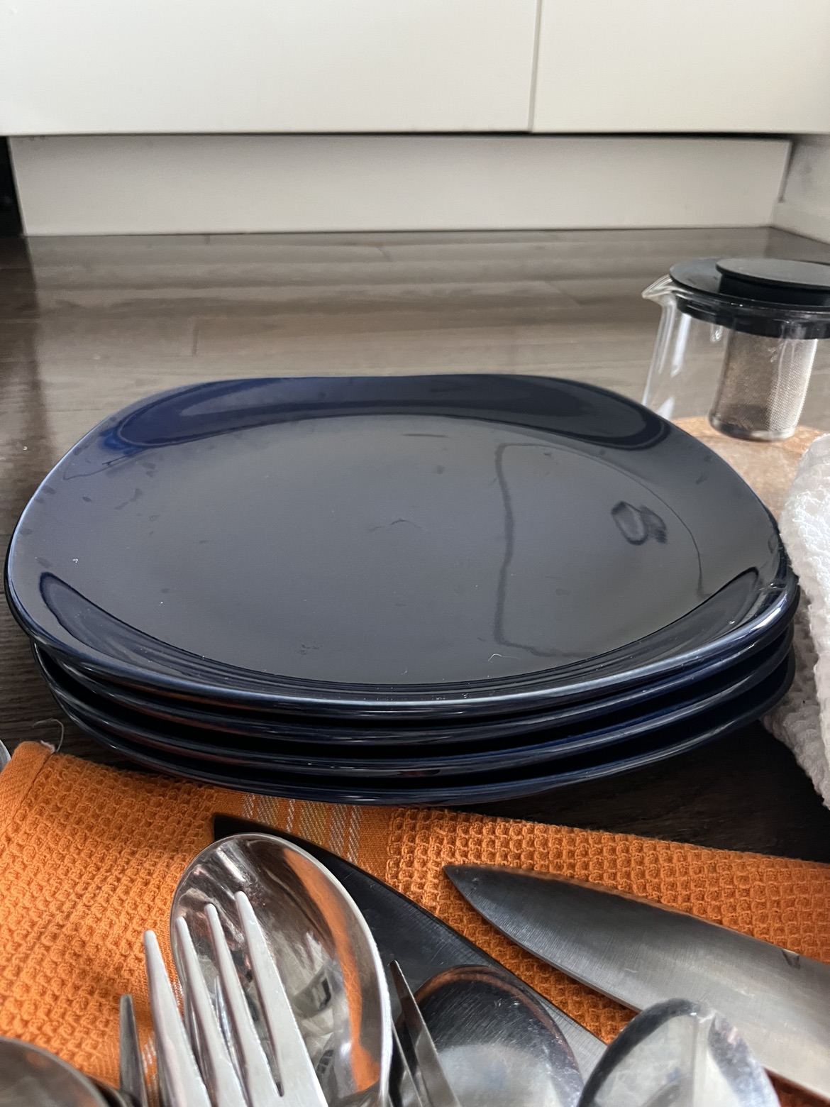 Useful Kitchen Stuff MOVING SALE - photo 3