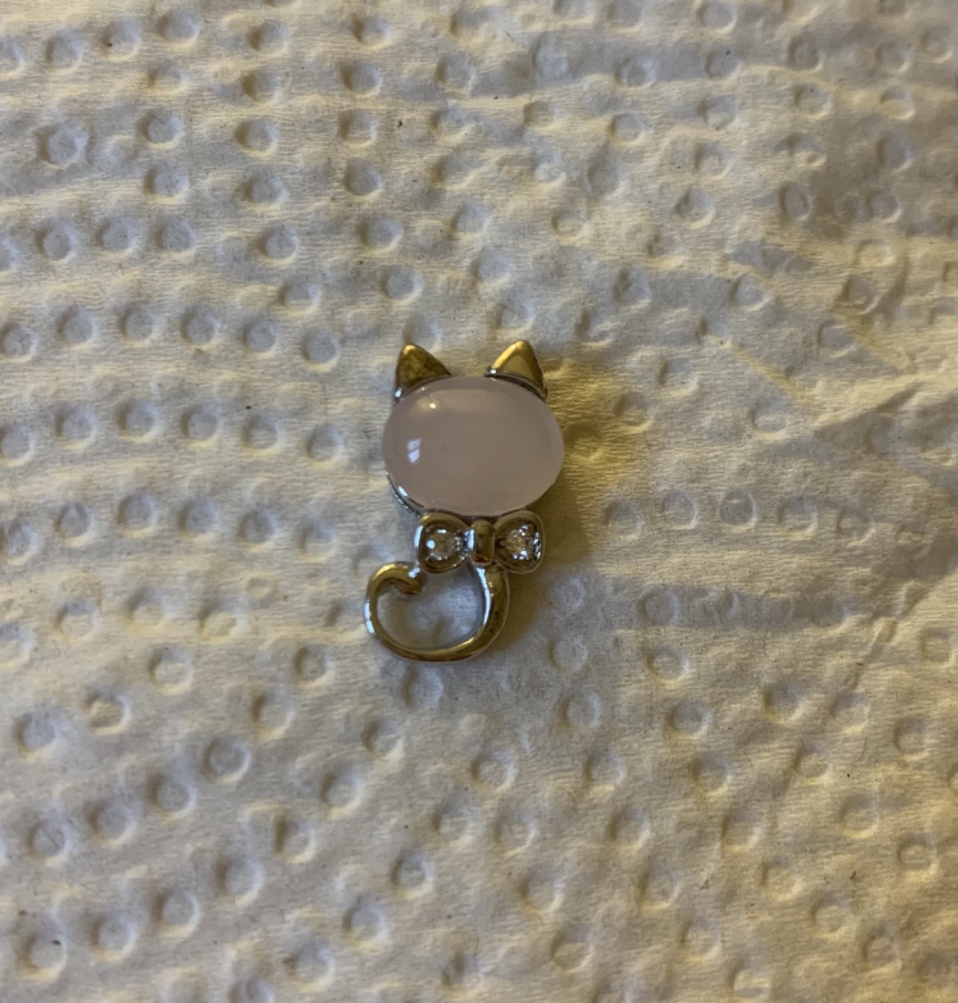 Keys and kitten pendent $5 each - photo 2