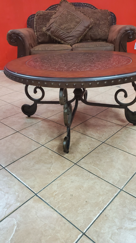 Leather sofa + coffee table (Set of 2) - photo 2