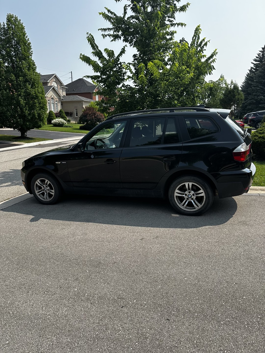 Car - photo 2