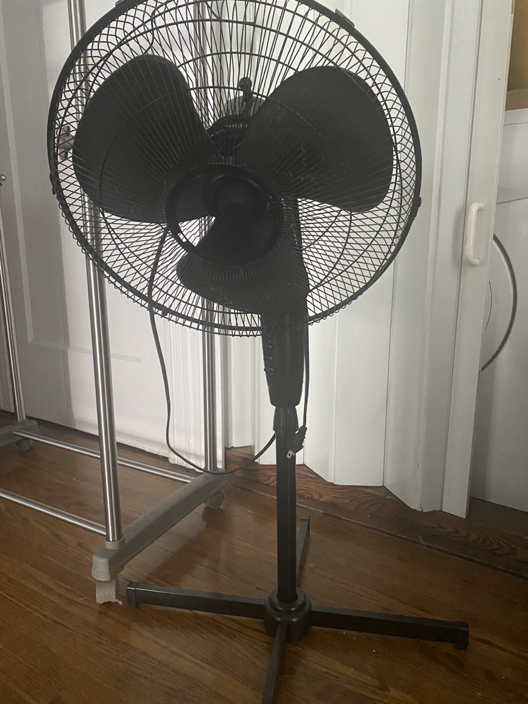 Electric fan thumbnail