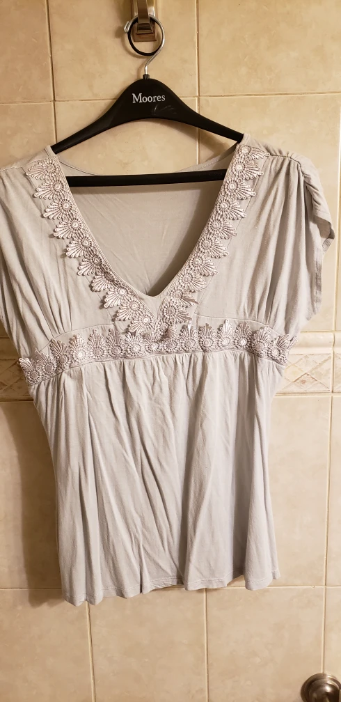 two ladies top