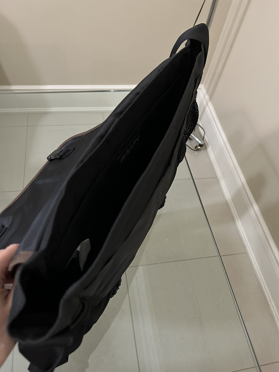 Roots new bag never opened - photo 2