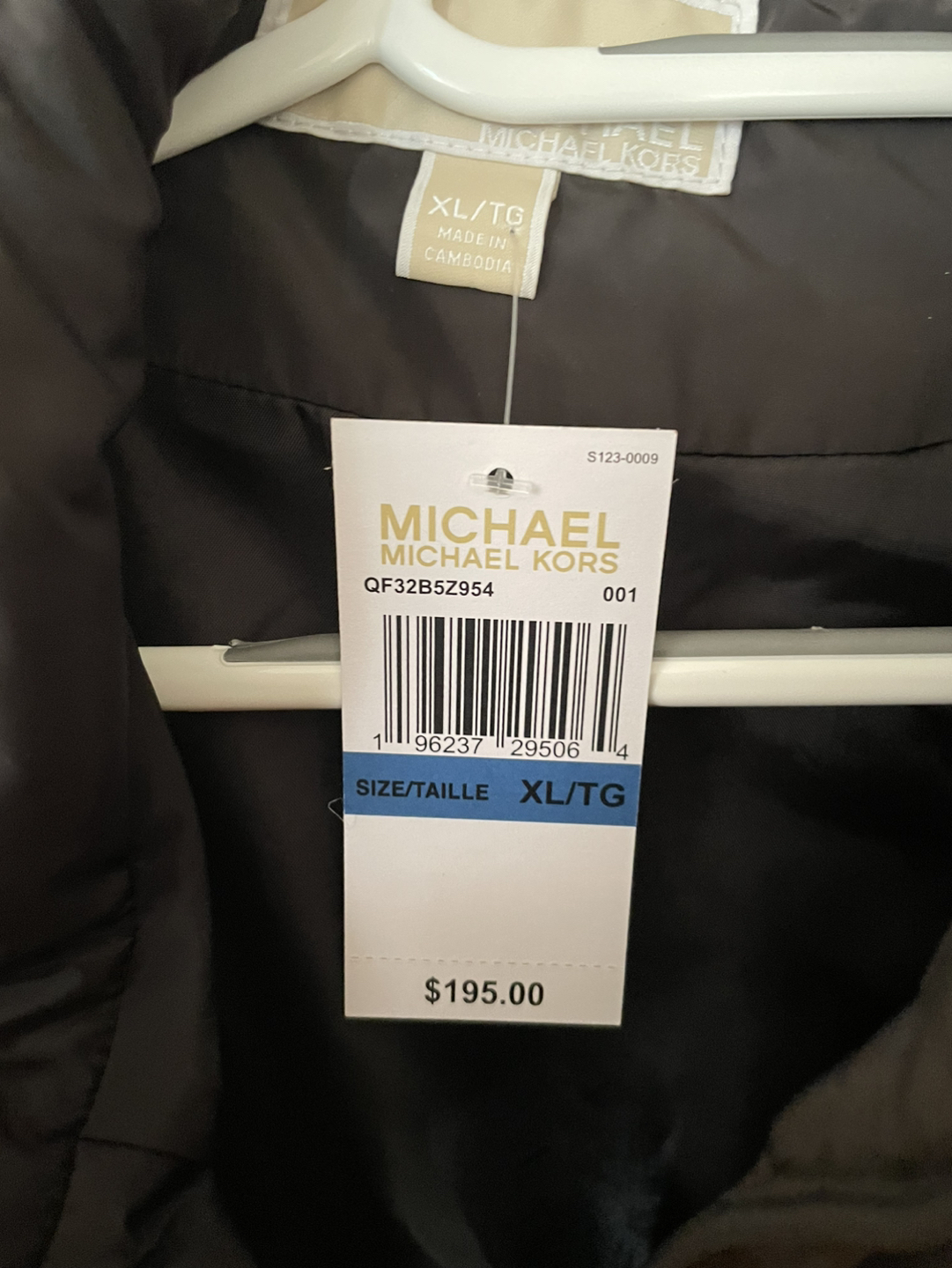 Women vest Michael Korss image indicator(2)