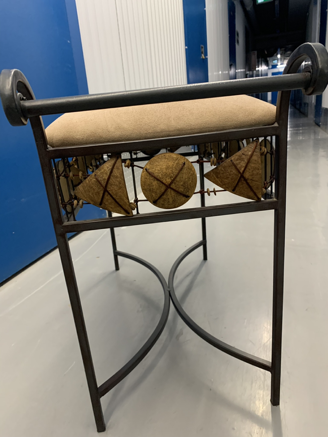 Suede & Iron Bench - photo 2