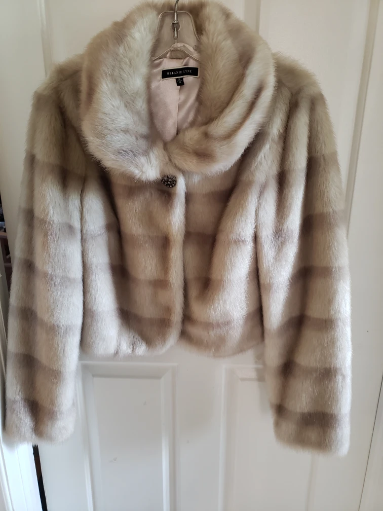 women's fashion thumbnail