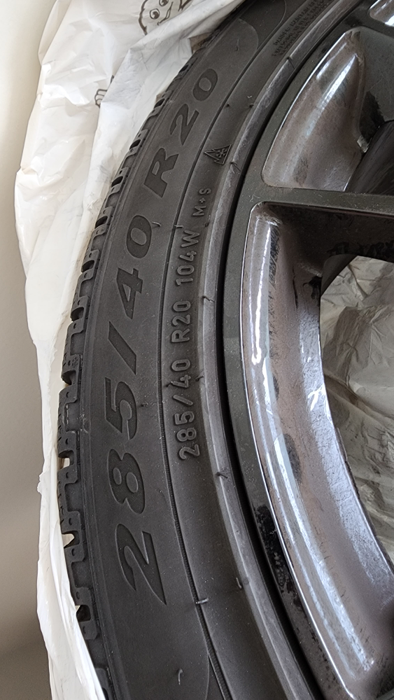BMW rims, Pirelli Scorpion winter tires x 4 - photo 3