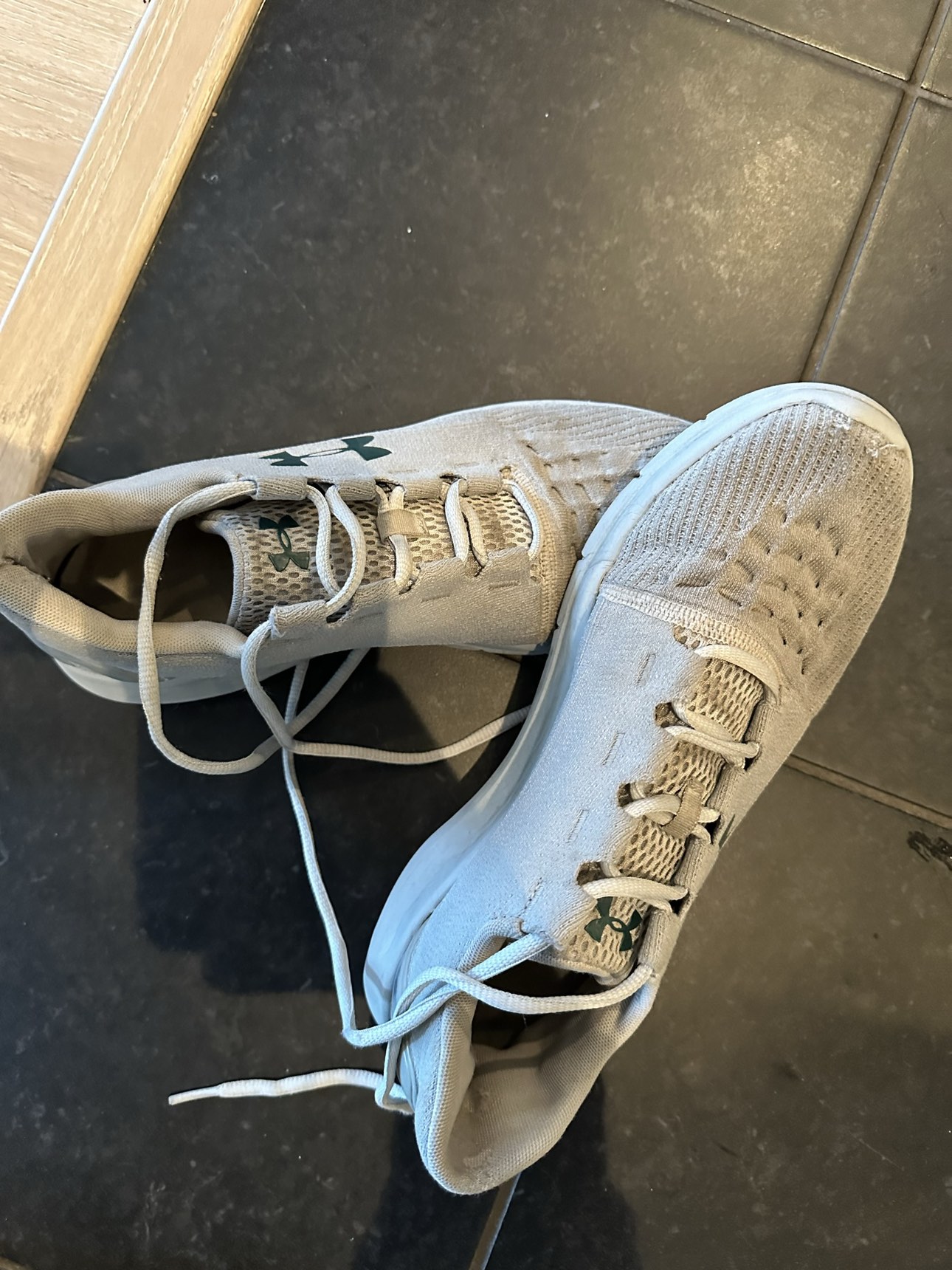 Sports shoes #freecycle thumbnail