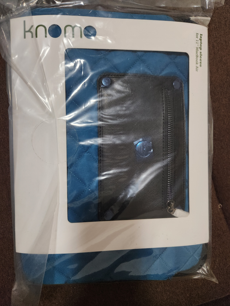 Brand New In packing Knomo 11 inch Laptop Sleeve - photo 2