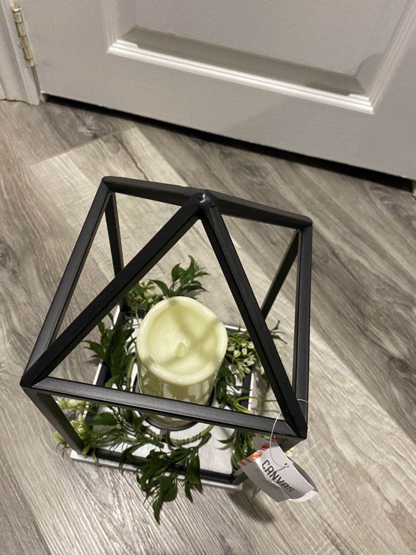 BRAND NEW Candle Decor Centerpiece image indicator(2)