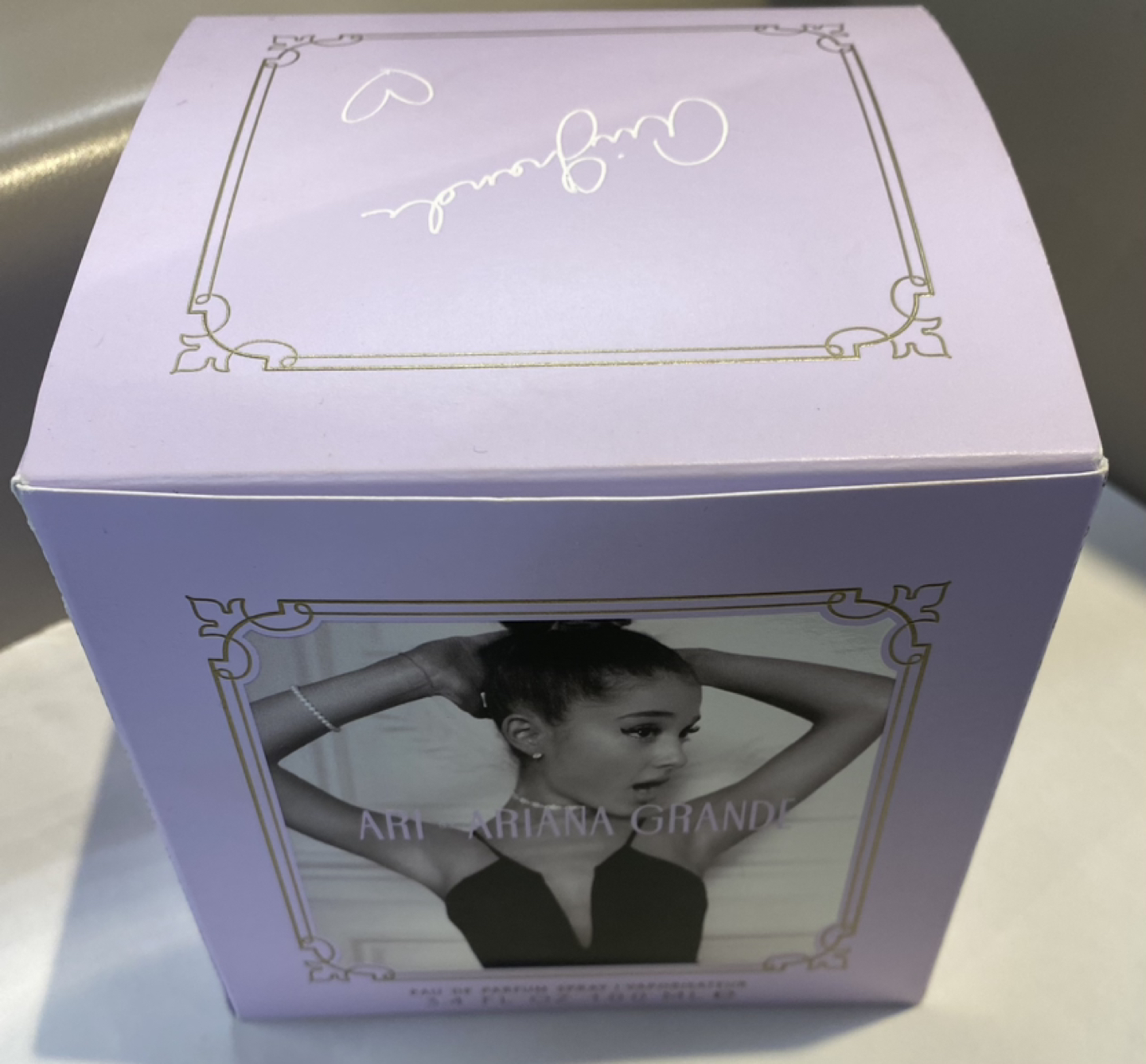 Ariana Grande Perfume - Brand New in Box - photo 2