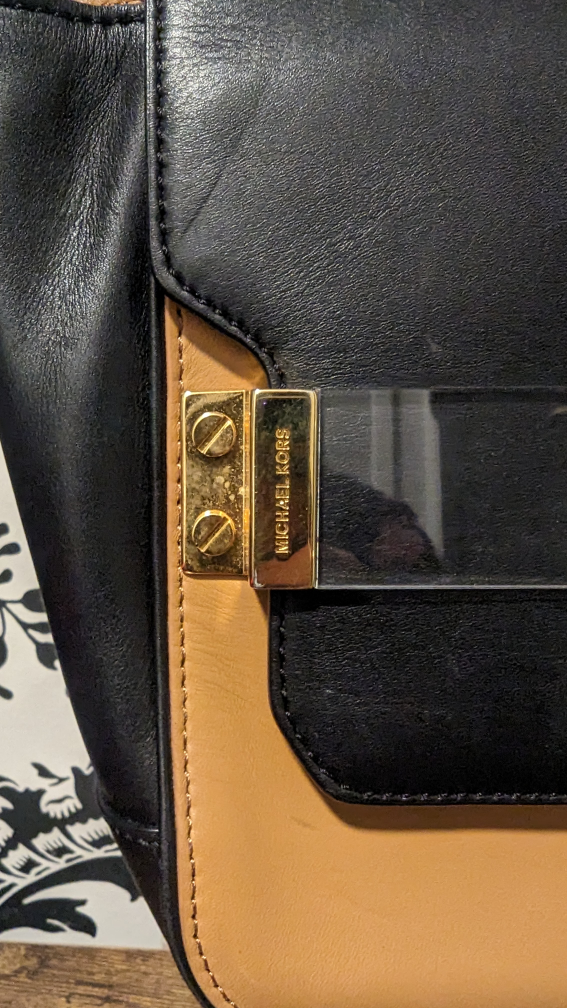 Michael Kors bicolour crossbody purse image indicator(9)