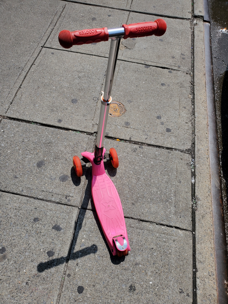 3 wheels scooter for kids - photo 2