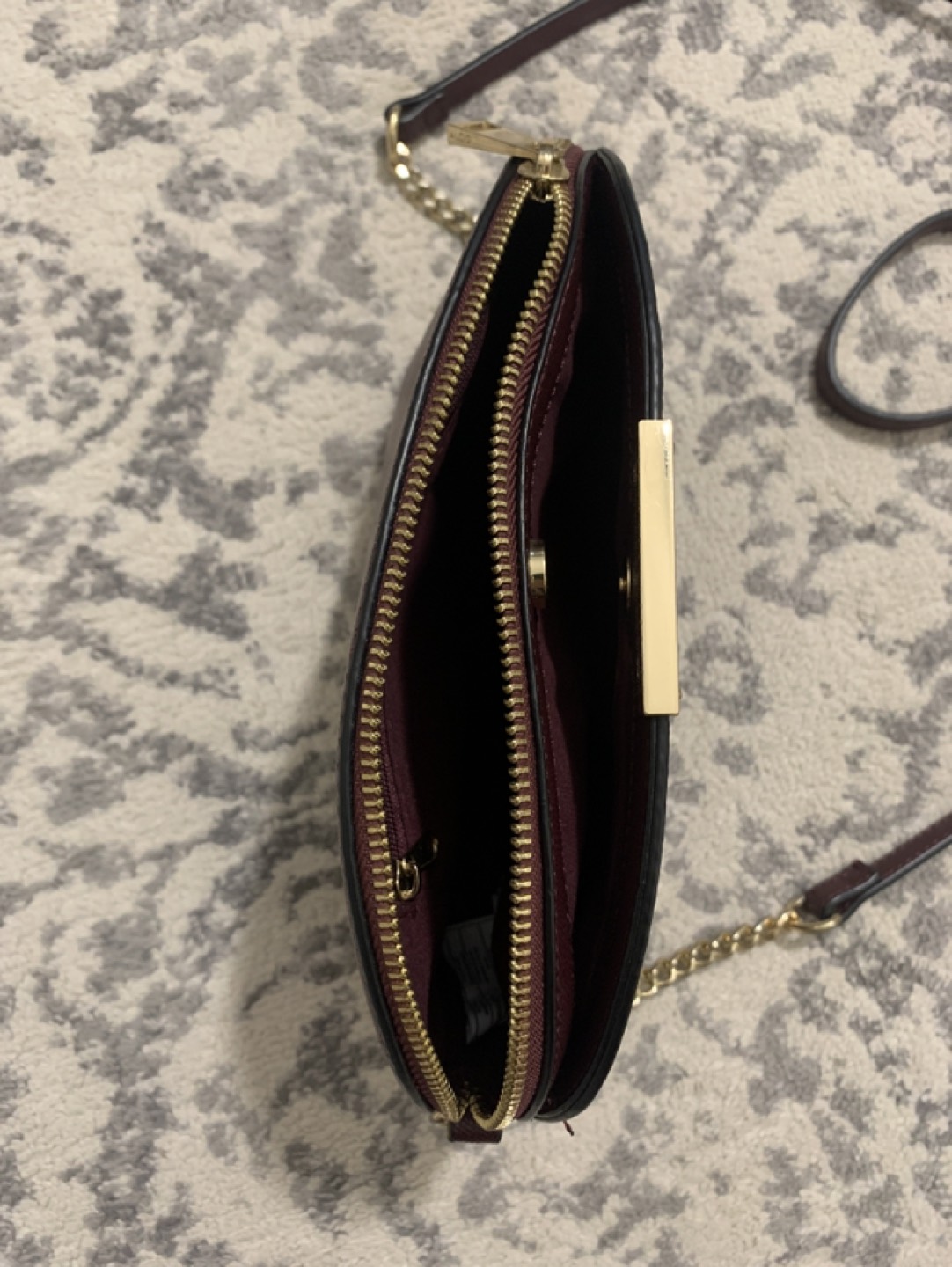 Aldo bag image indicator(3)