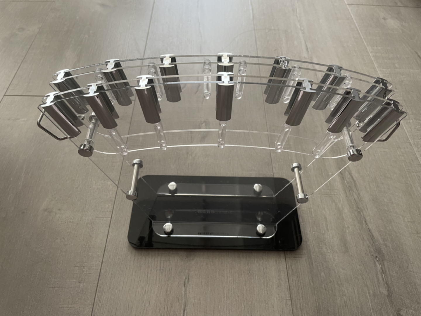 Knife holder - up to 12 knives