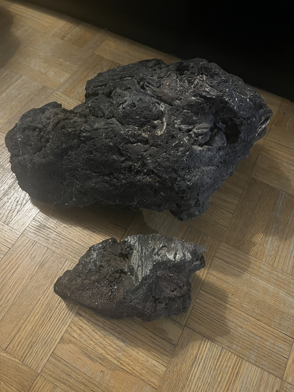 Aquarium lava rocks thumbnail