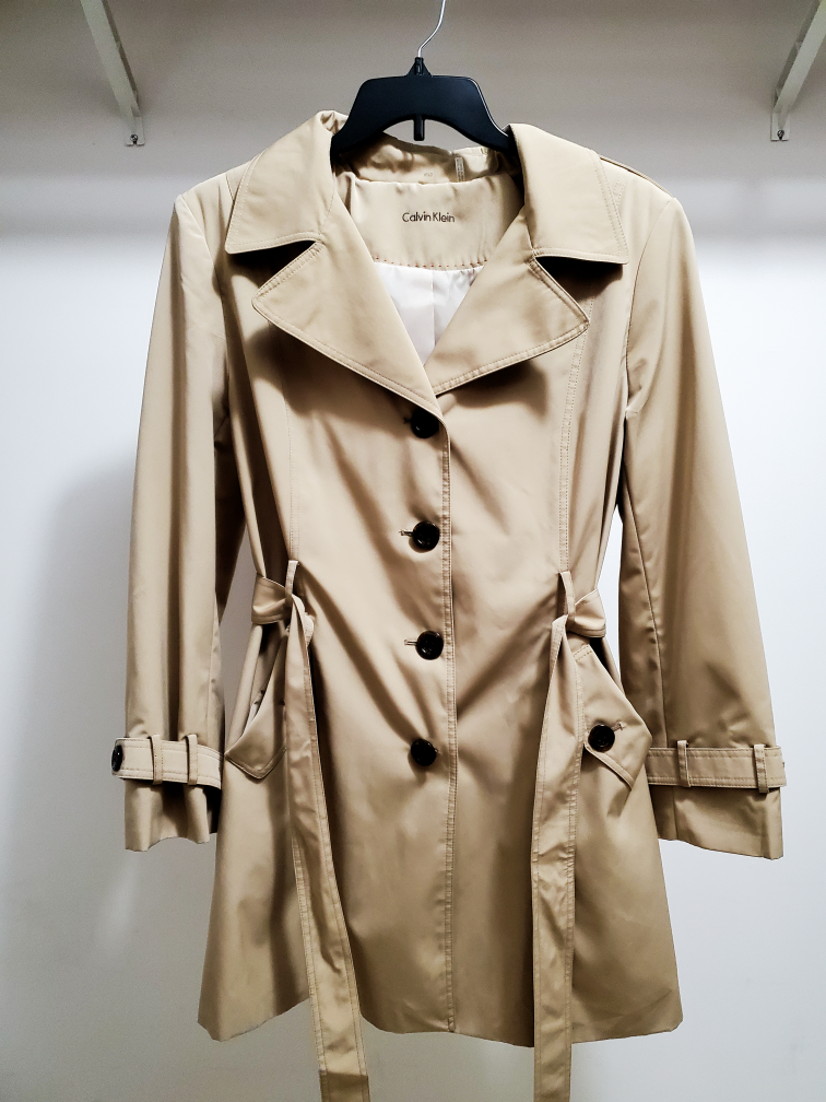 Trench Coat image indicator(2)