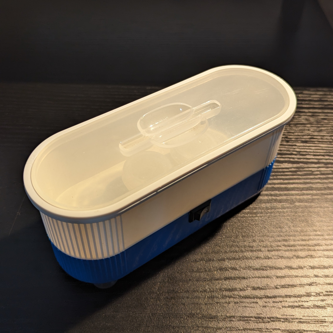 Lens & Eye-Glasses Cleaner (with batteries) - photo 2