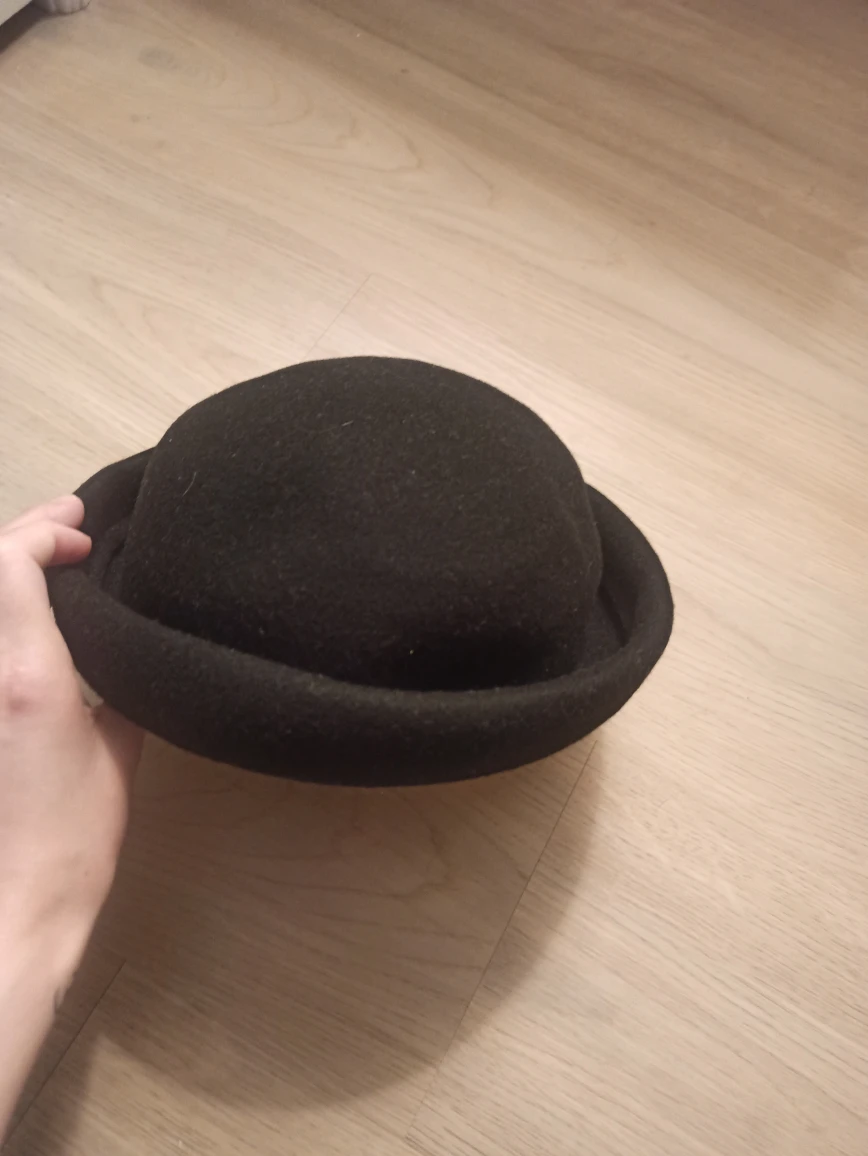 vintage style bowler hat thumbnail