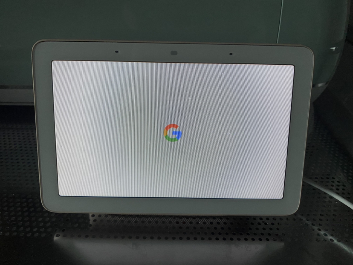 First generation Google Nest Hub image indicator(2)