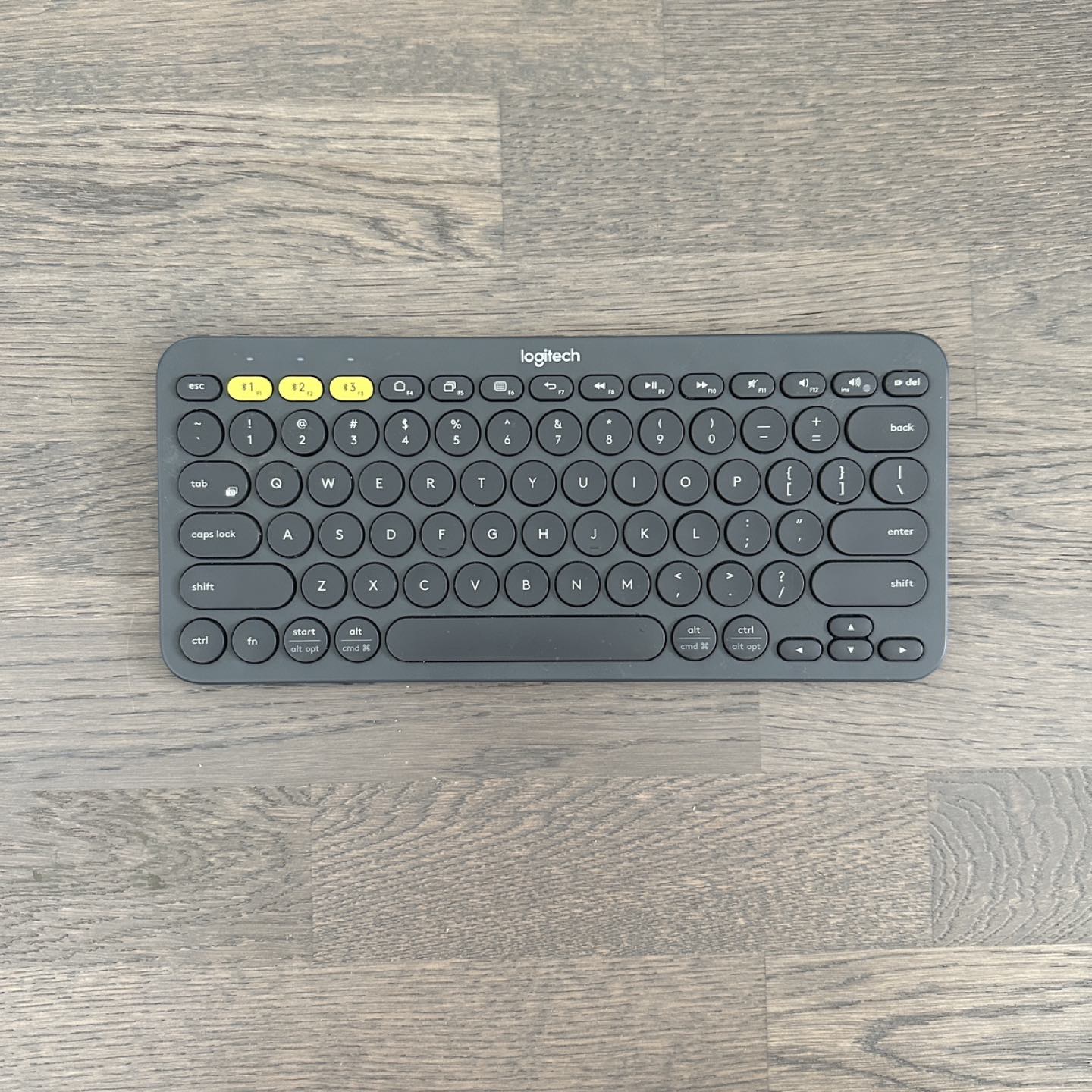 Logitech K380 Multi-Device Bluetooth Keyboard - Dark Grey thumbnail