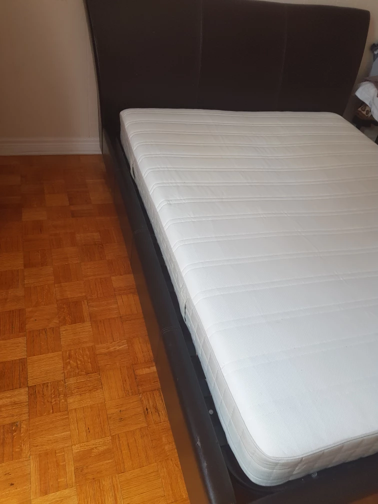 bed thumbnail