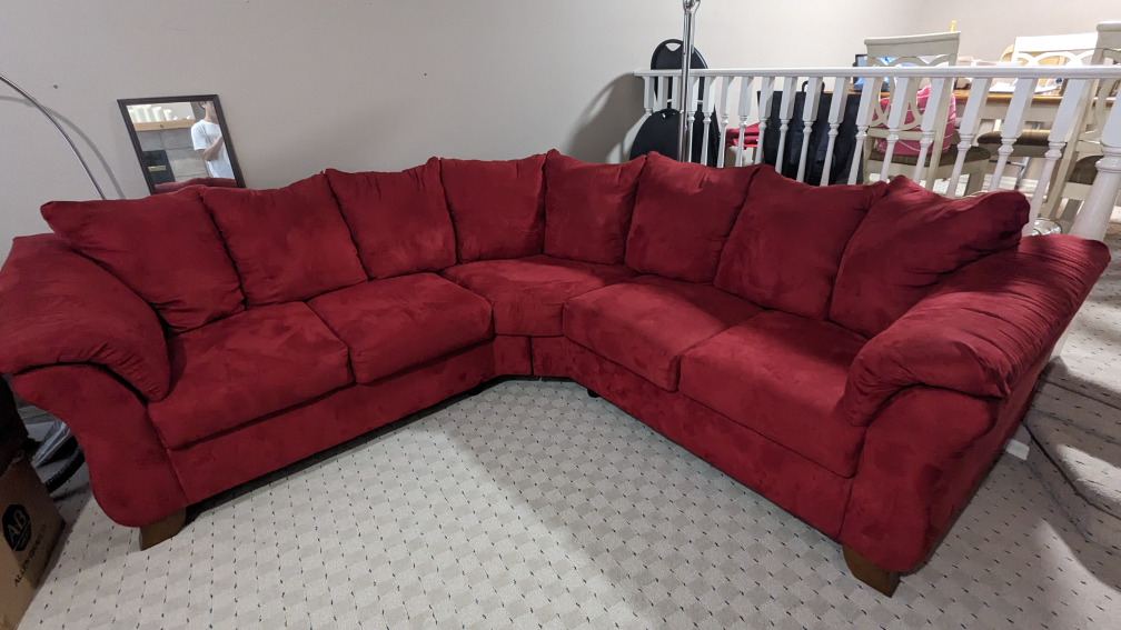 Sectional couch - photo 2