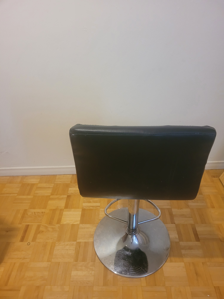 bar stools - photo 3