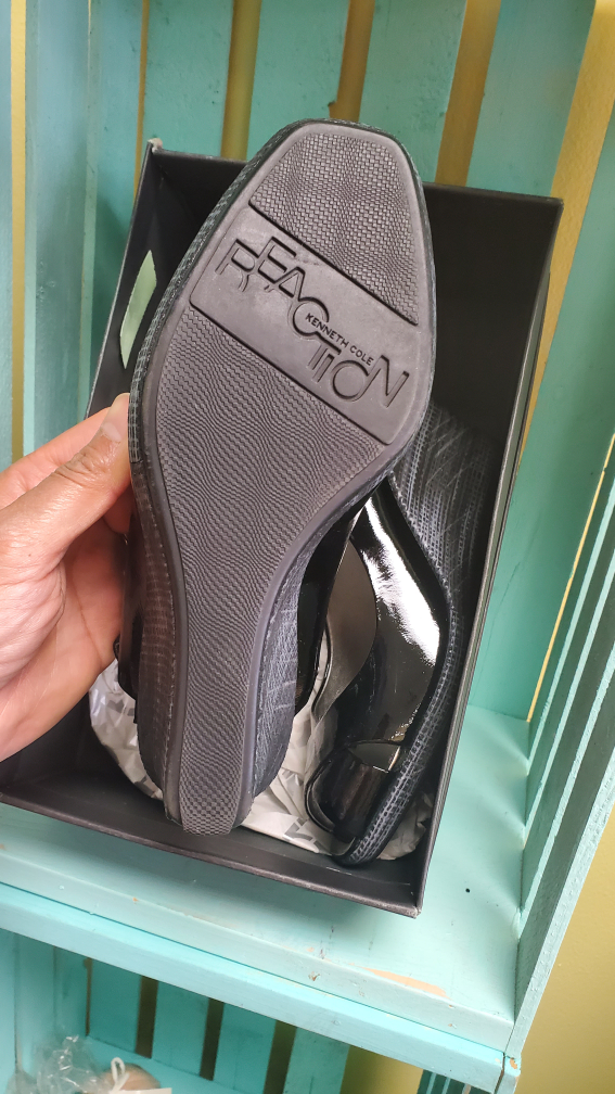Kenneth Cole Sandals - photo 3