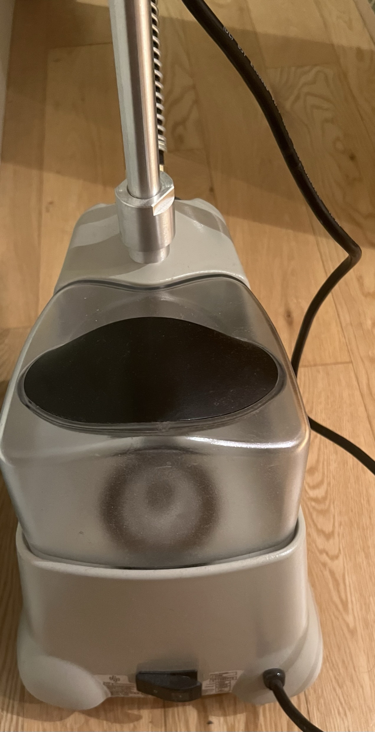 J-2000 Jiffy Garment Steamer with Plastic Steam Head - photo 3
