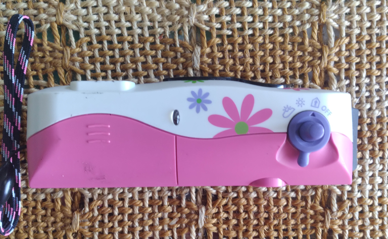 2001 Mattel Barbie Polaroid Camera I-Zone W/strap & Mirror image indicator(2)