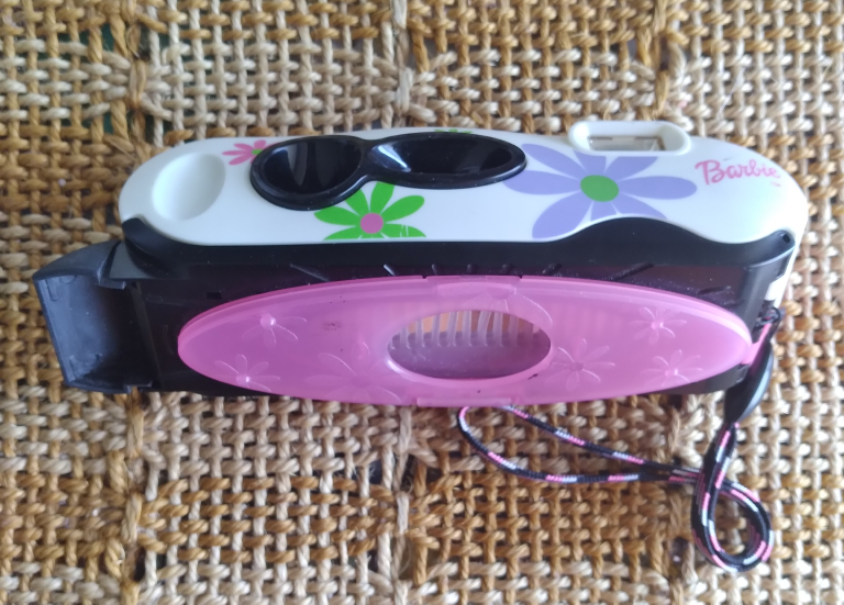 2001 Mattel Barbie Polaroid Camera I-Zone W/strap & Mirror image indicator(4)