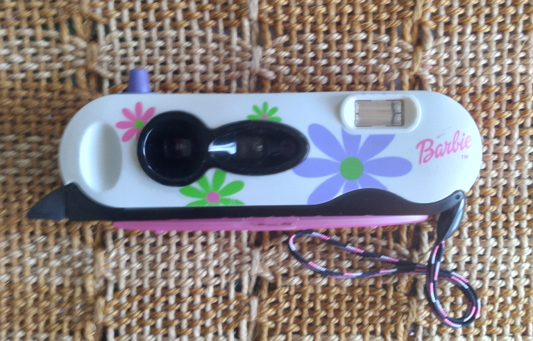 2001 Mattel Barbie Polaroid Camera I-Zone W/strap & Mirror image indicator(5)